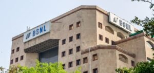 Read more about the article National Telecom Company BSNL Back on Track, Generating Profits, Adding Subscribers